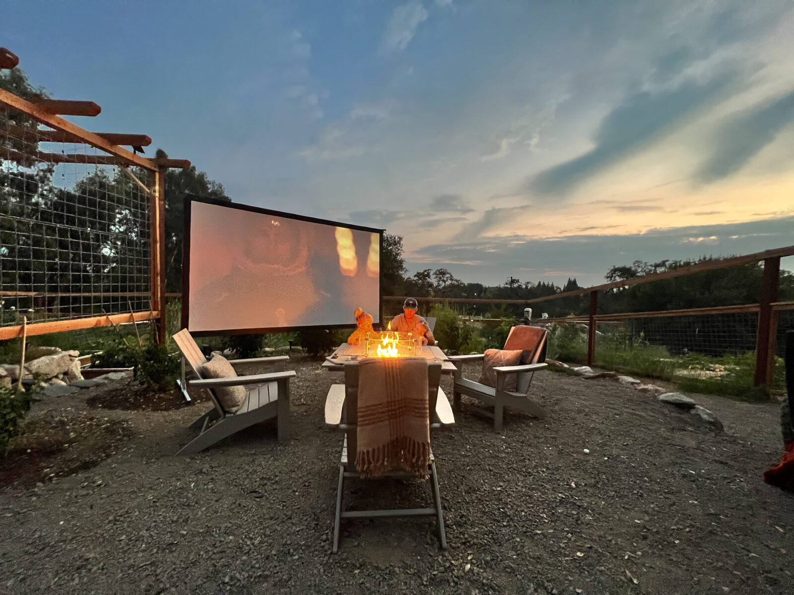 POLYWOOD Fire Pit Table Thermaland Oaks
